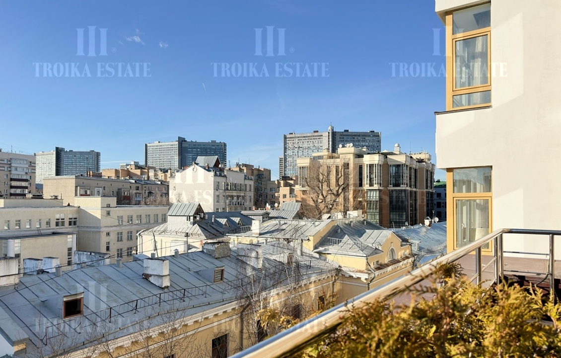 Купить  Квартиру с отделкой Филипповский пер-к 8с1 метро Кропоткинская