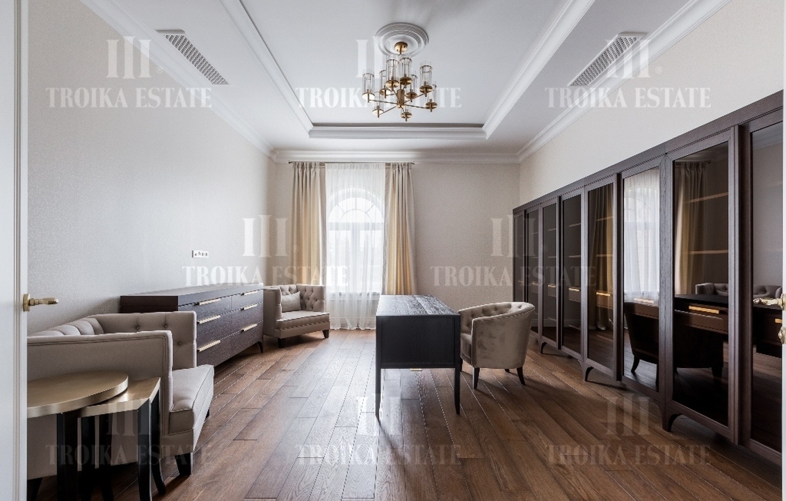 КупитьКоттедж
с отделкойАгаларов Эстейт 24 км метро 