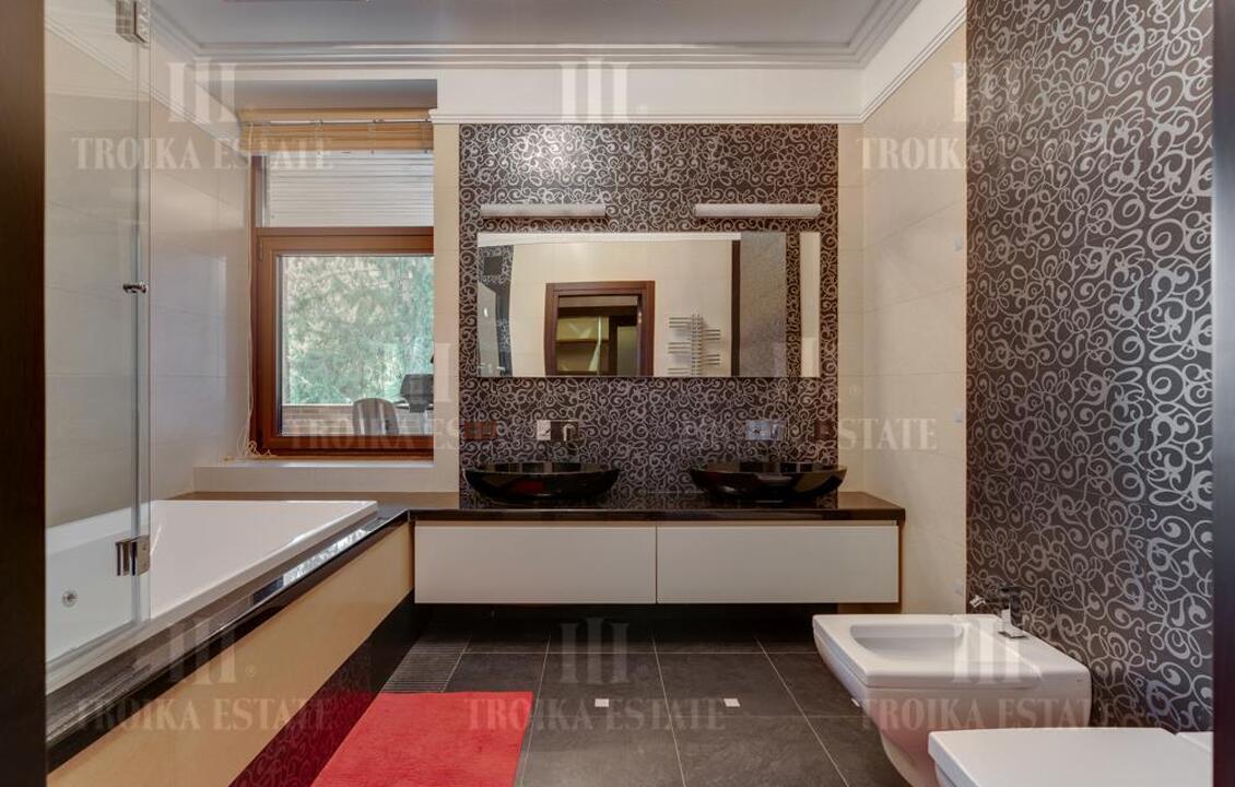 КупитьКоттедж
с отделкойСосновый Бор 18 км. метро 