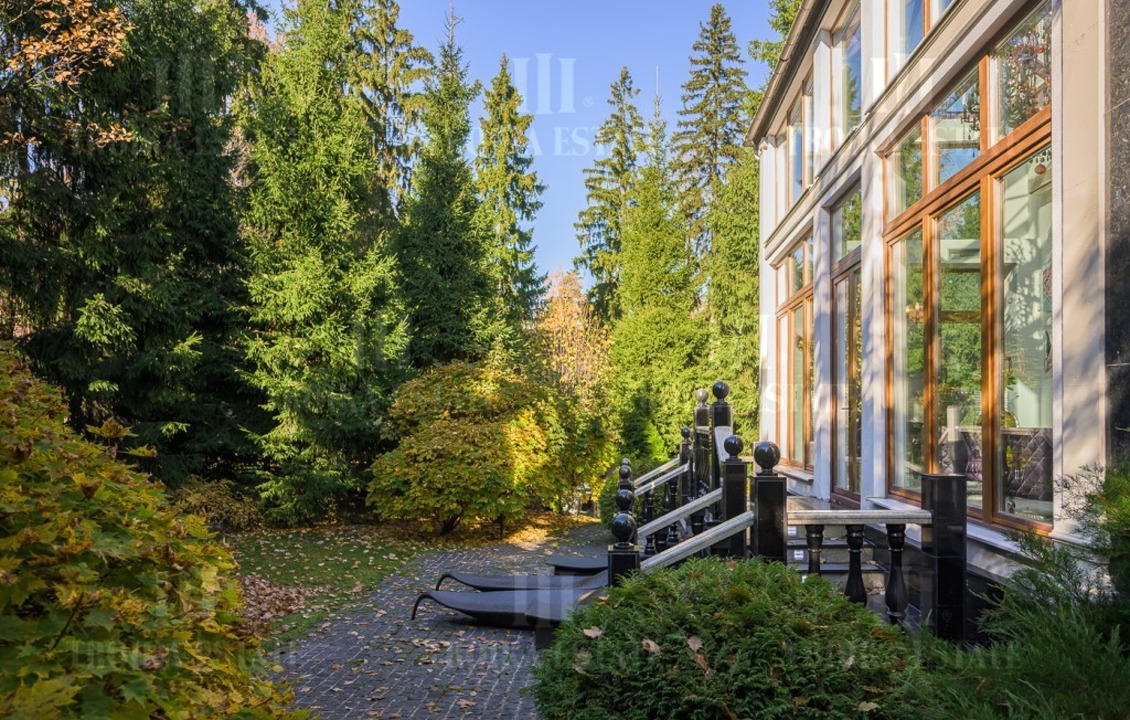 КупитьКоттедж
с отделкойНиколино 23 км метро 