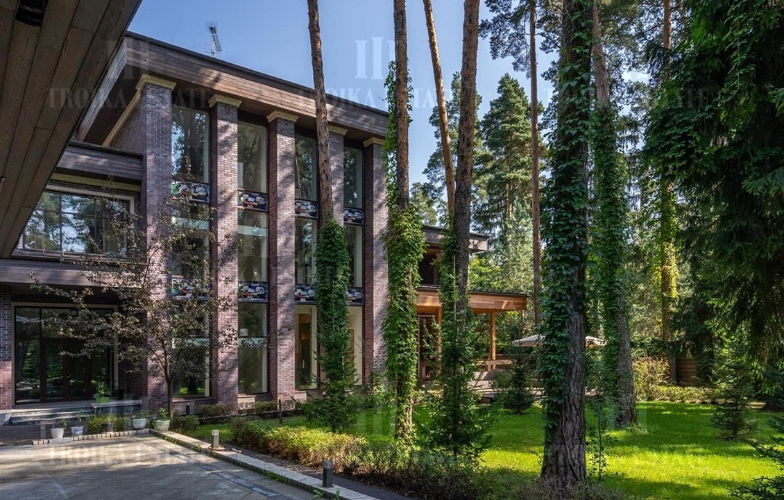 КупитьКоттедж
с отделкойСосновый Бор 18 км. метро 