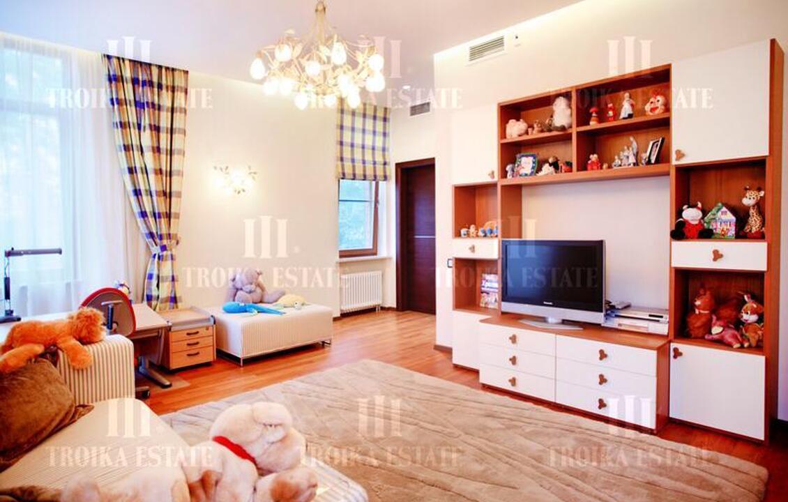 КупитьКоттедж
с отделкойГорки-21 метро 