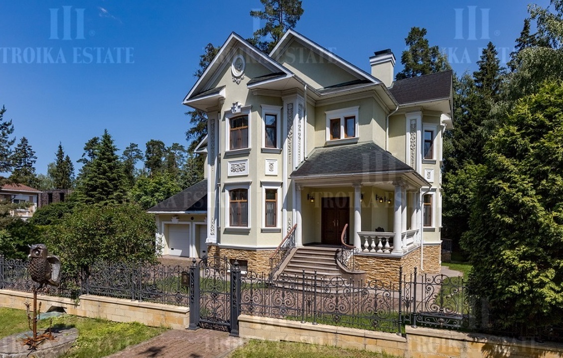 КупитьКоттедж
с отделкойНиколино 23 км метро 