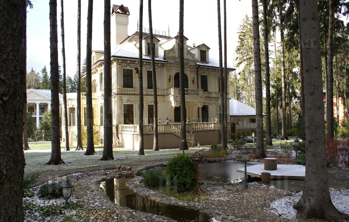 КупитьКоттедж
с отделкойНиколино 23 км метро 