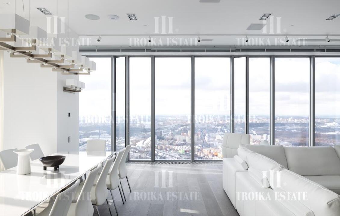 Купить  Пентхаус с отделкой 1-й Красногвардейский пр-д, 21с1 метро Международная