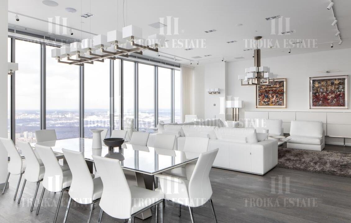 Купить  Пентхаус с отделкой 1-й Красногвардейский пр-д, 21с1 метро Международная