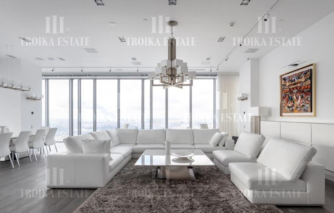 Купить  Пентхаус с отделкой 1-й Красногвардейский пр-д, 21с1 метро Международная