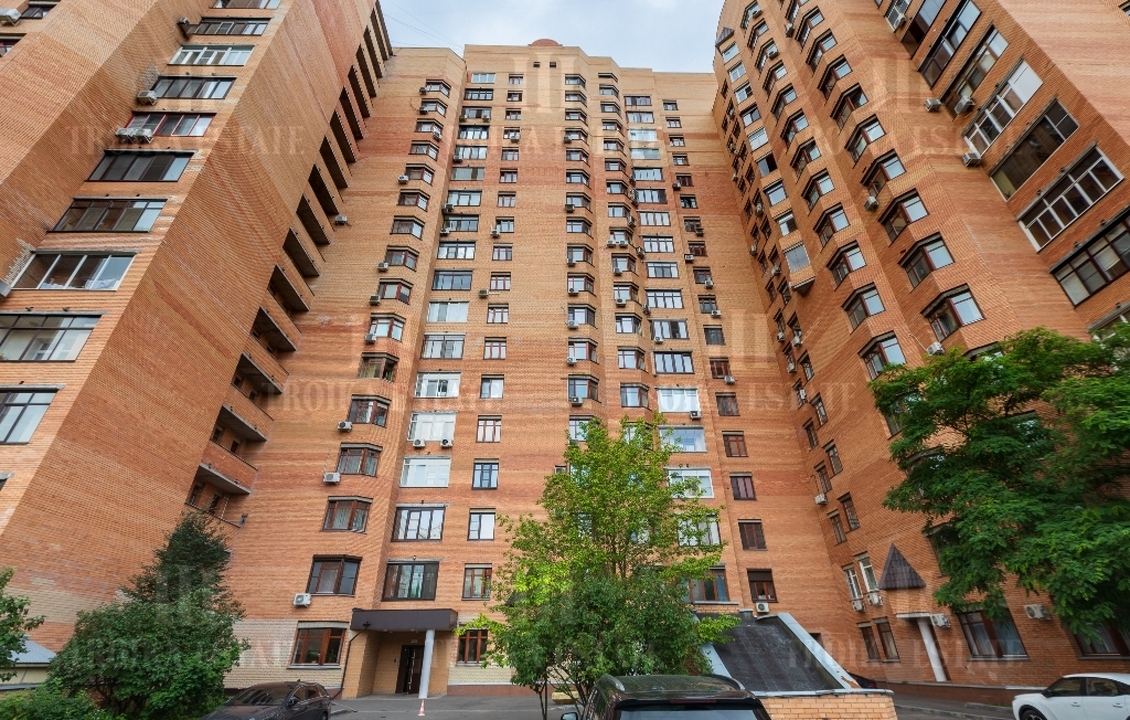 Купить  Квартиру с отделкой Удальцова ул. 85к4 метро Проспект Вернадского