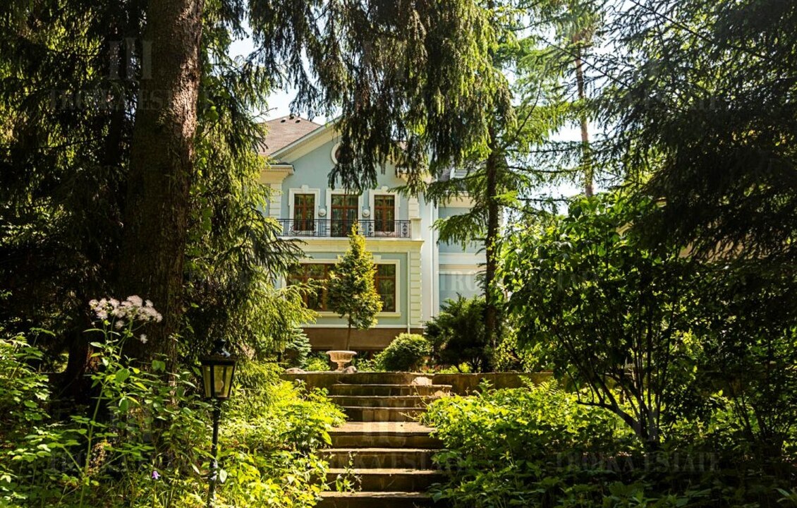 КупитьКоттедж
с отделкойНиколино 23 км метро 