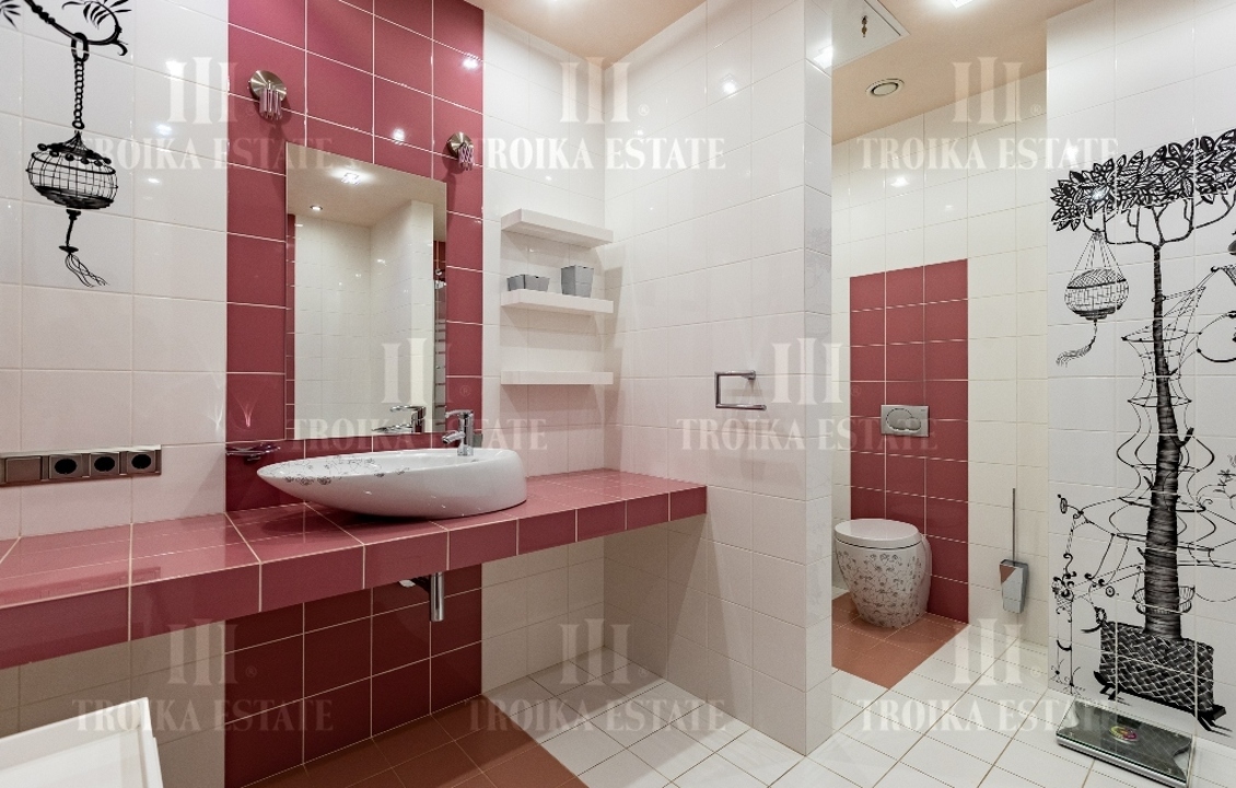 Купить  Квартиру с отделкой Нащокинский пер-к 16 метро Кропоткинская