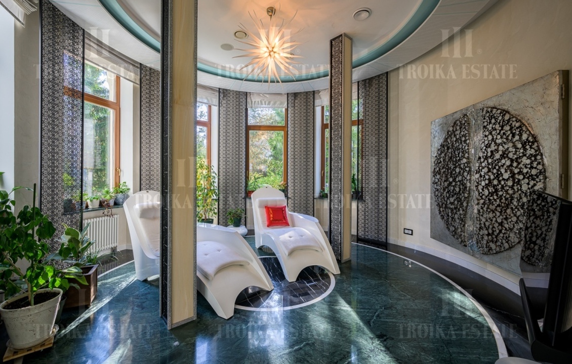 АрендоватьКоттедж
с отделкойНиколино 23 км метро 