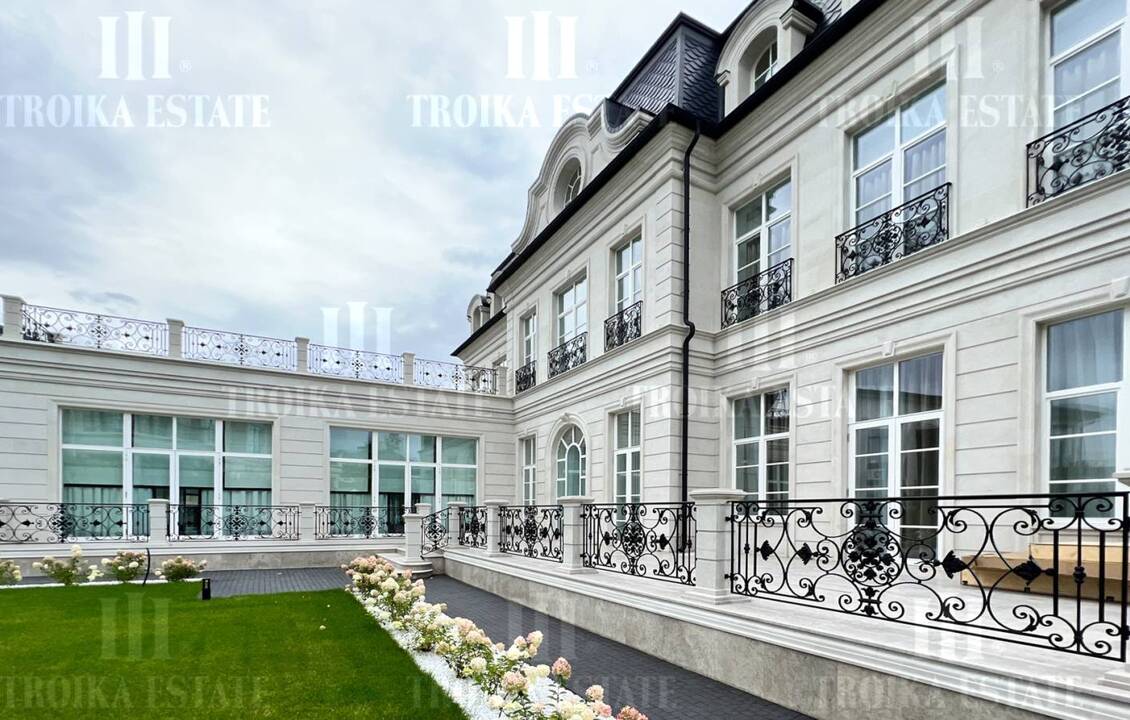 КупитьКоттедж
с отделкойРаздоры-2 5 км метро 