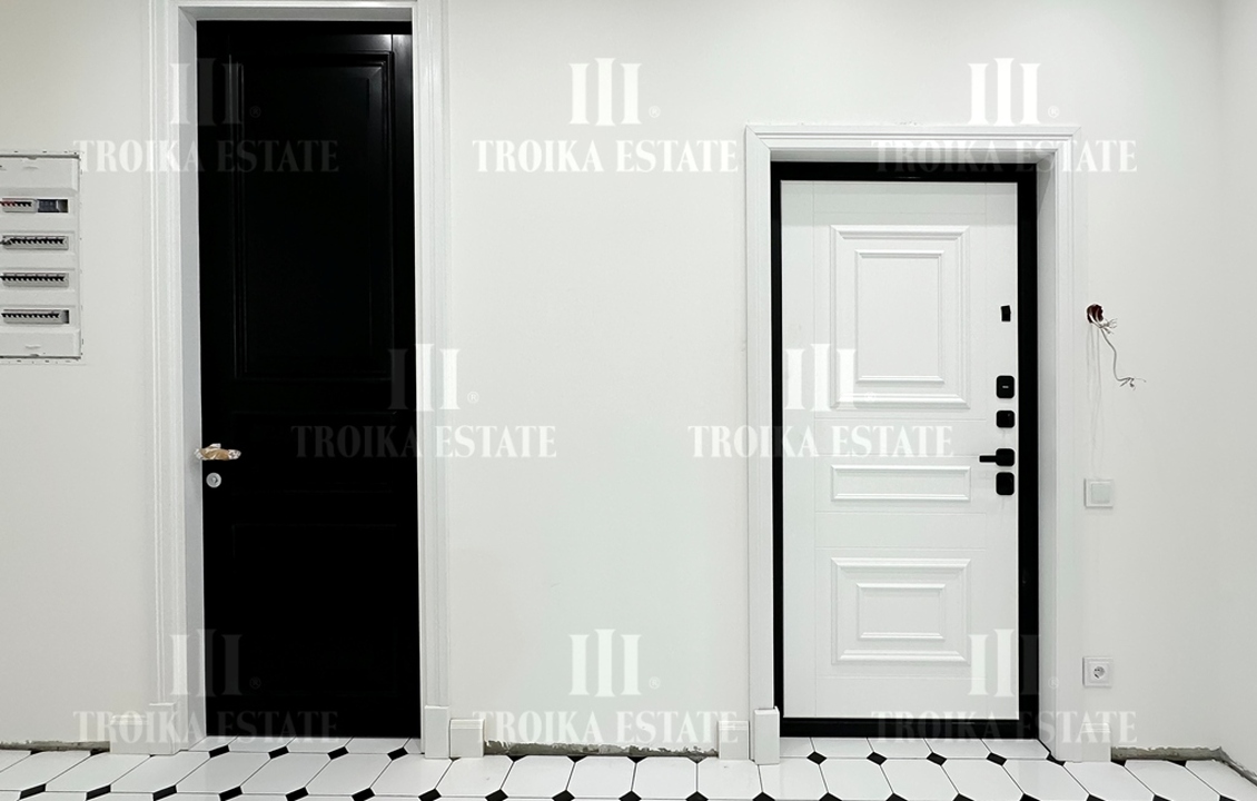 Купить  Квартиру с отделкой Сеченовский пер-к 3 метро Кропоткинская