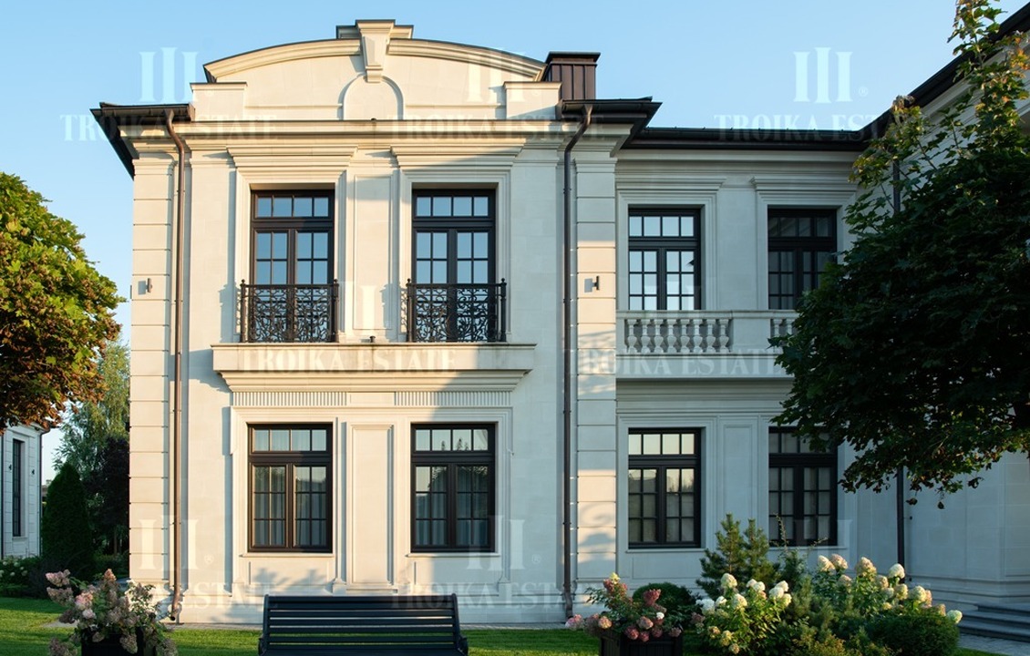 КупитьКоттедж
с отделкойЖуковка Парк Вилл 9 км метро 