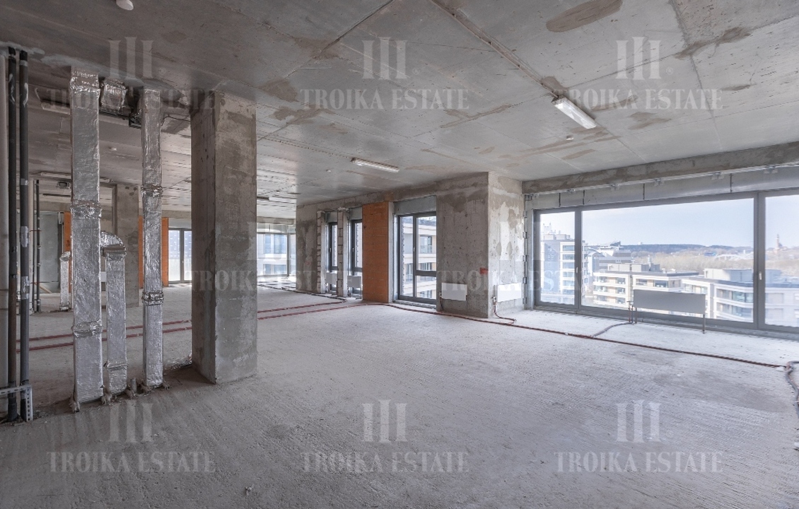 Купить  Квартиру без отделки Минская ул. 2Вк3 метро Минская