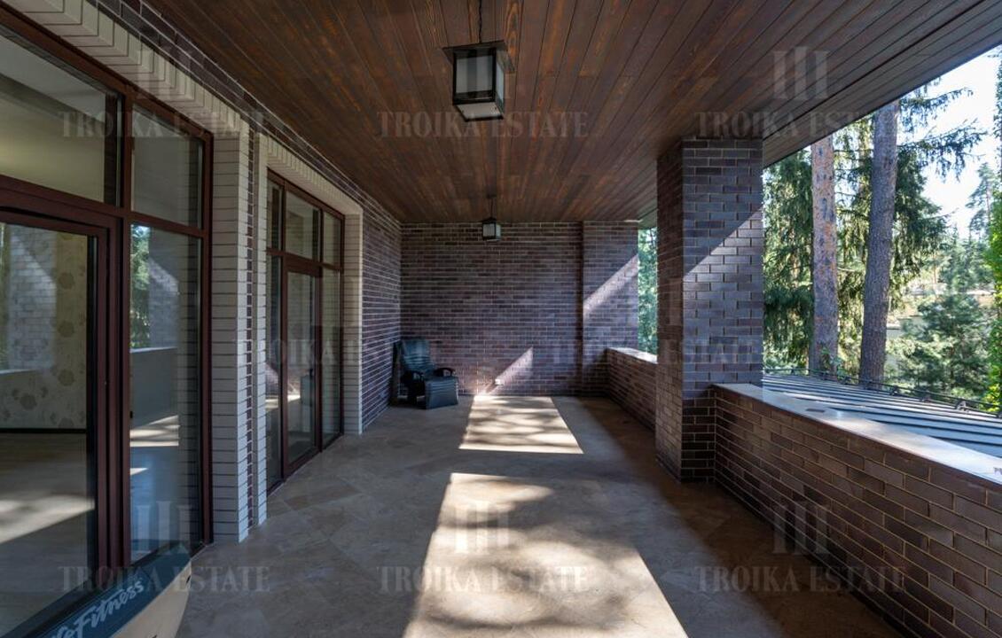 КупитьКоттедж
с отделкойСосновый Бор 18 км. метро 