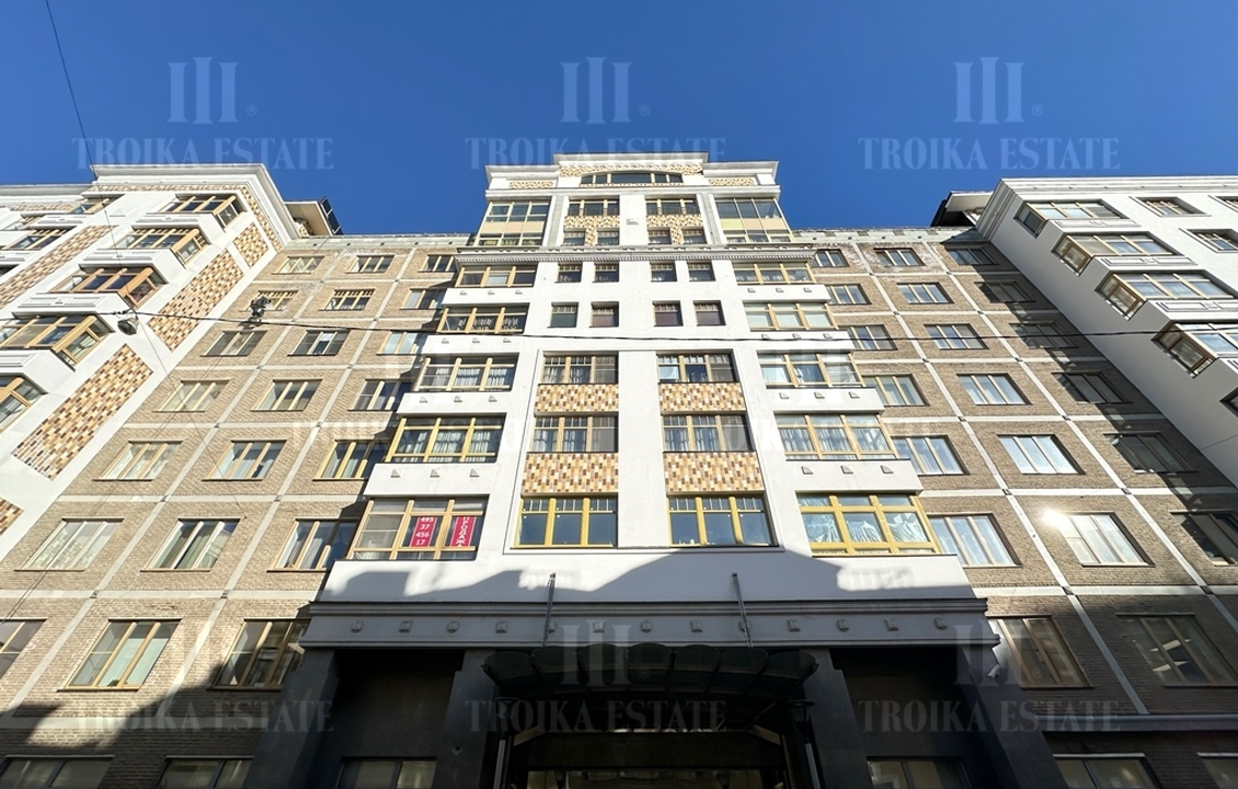 Купить  Квартиру с отделкой Филипповский пер-к 8с1 метро Кропоткинская