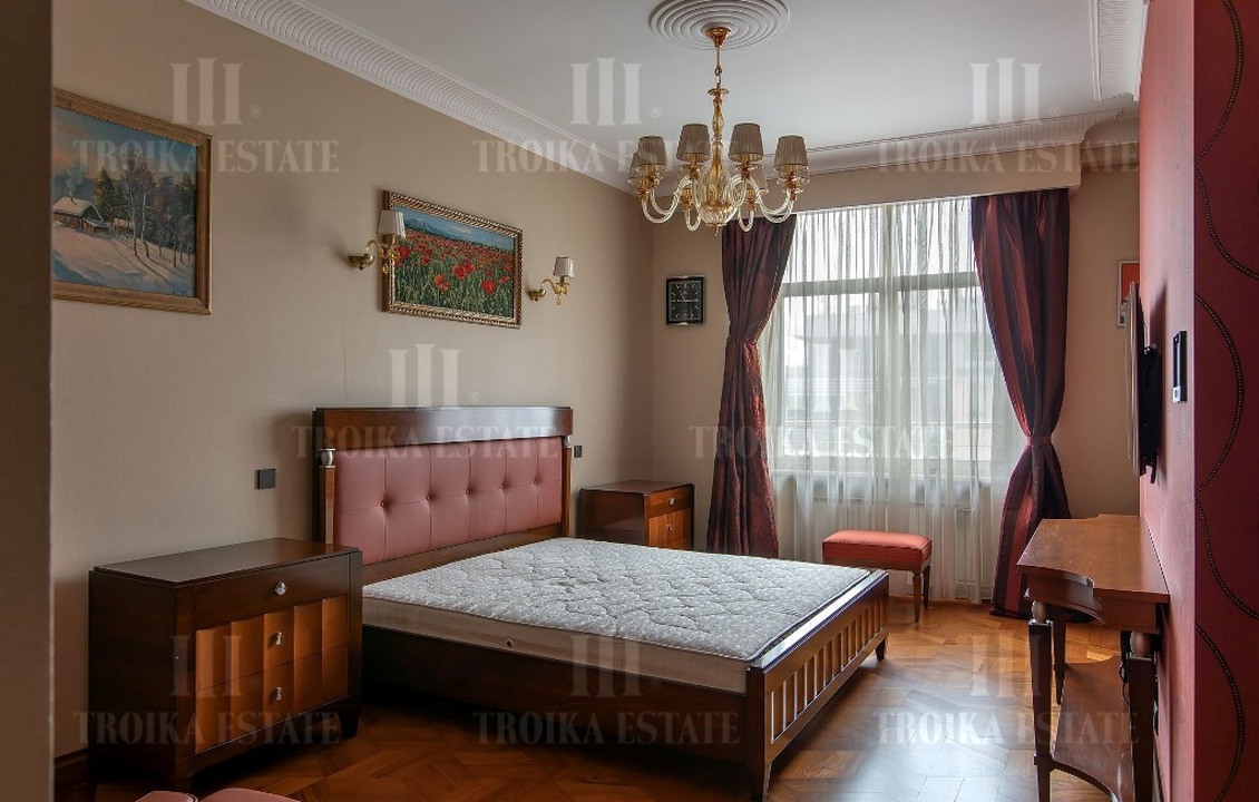 Купить  Квартиру с отделкой Барыковский пер-к 6 метро Кропоткинская