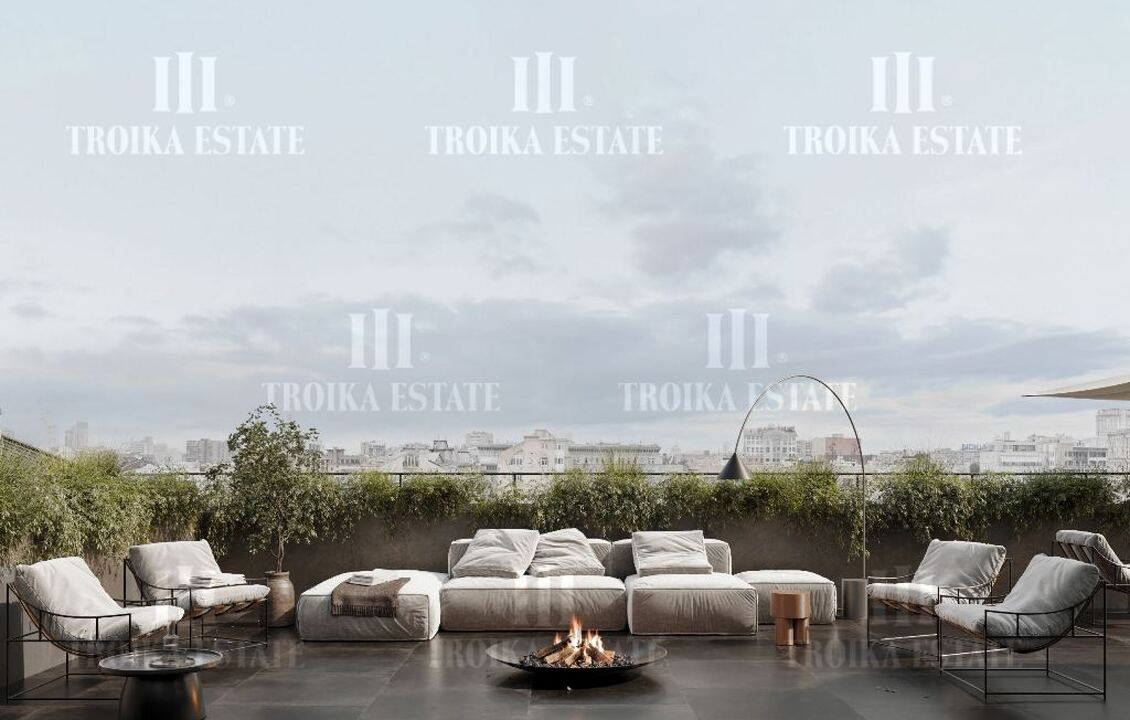 Купить  Квартиру с террасой с отделкой Камергерский пер-к 4 метро Театральная