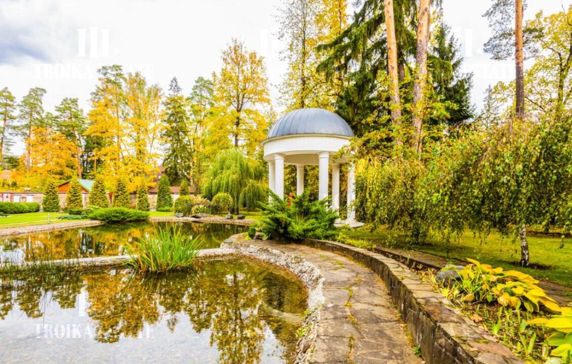 КупитьКоттедж
с отделкойГорки-1 метро 