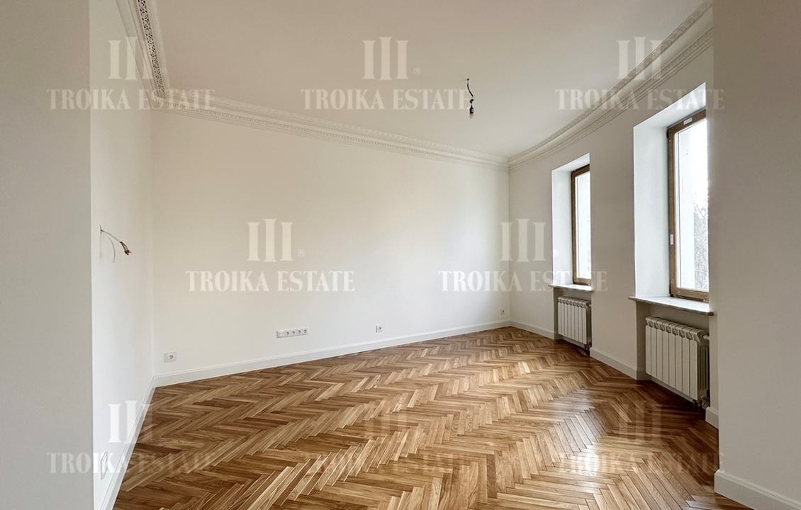 Купить  Квартиру с отделкой Сеченовский пер-к 3 метро Кропоткинская