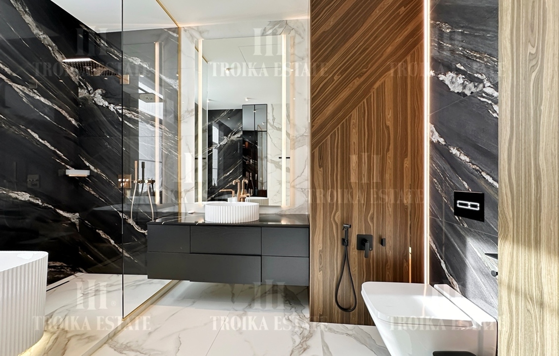 Купить  Квартиру с отделкой Всеволожский пер-к 5 метро Кропоткинская