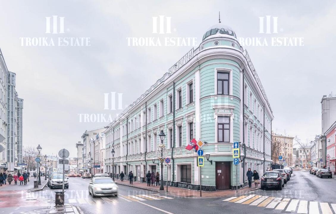 Купить  Квартиру без отделки Б. Никитская ул 17с1 метро Арбатская