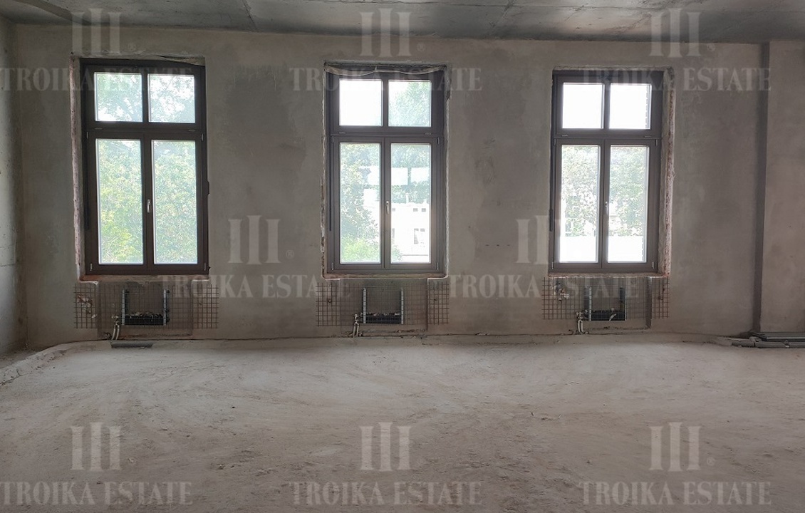 Купить  Квартиру без отделки Б. Левшинский пер-к 11 метро Смоленская