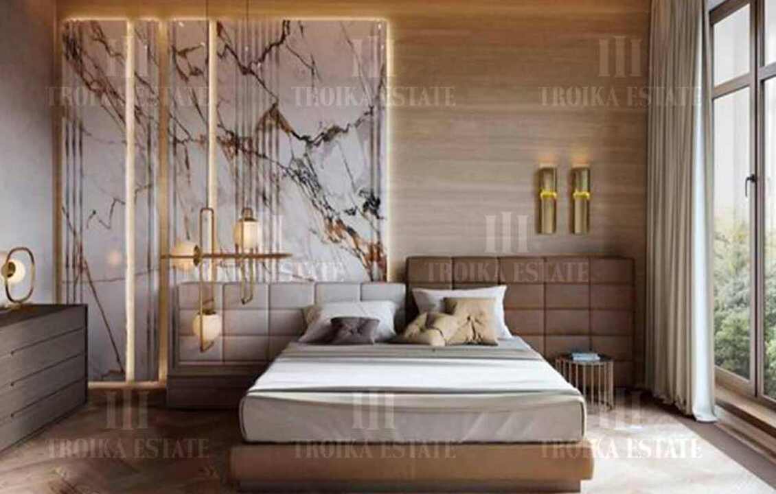 Купить  Пентхаус без отделки Ефремова ул, 10с1к4/5 метро Спортивная