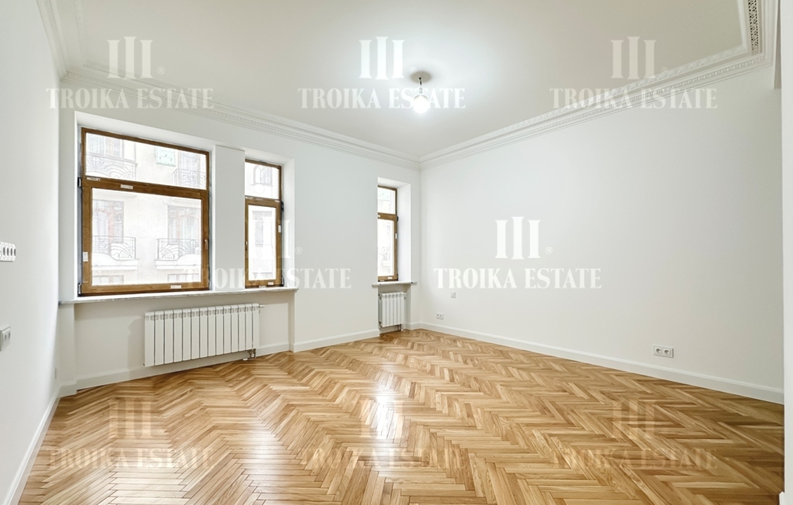 Купить  Квартиру с отделкой Сеченовский пер-к 3 метро Кропоткинская