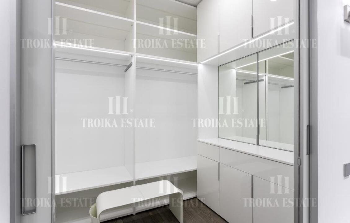 Купить  Пентхаус с отделкой 1-й Красногвардейский пр-д, 21с1 метро Международная