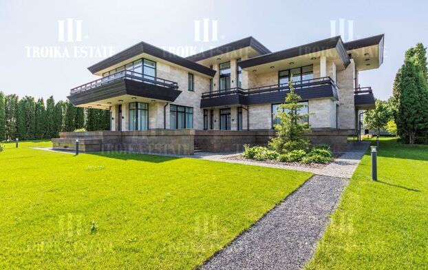 Купить  Коттедж с отделкой Рублево-Успенское 5км от МКАД