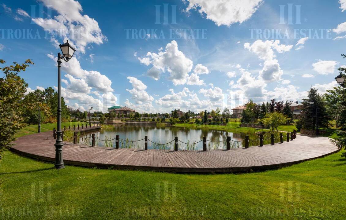 КупитьКоттедж
с отделкойНиколино 23 км метро 