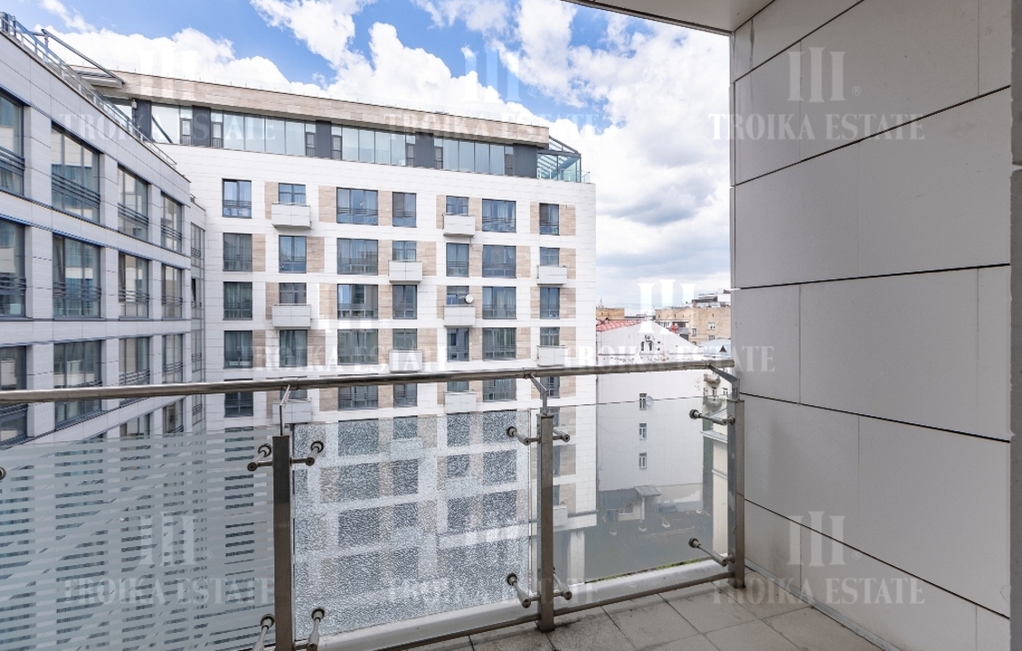 Купить  Квартиру без отделки Казарменный пер-к 3 метро Чистые пруды