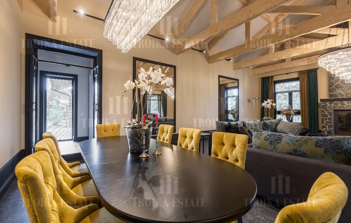 КупитьКоттедж
с отделкойРуза Фэмили Парк 9 км метро 